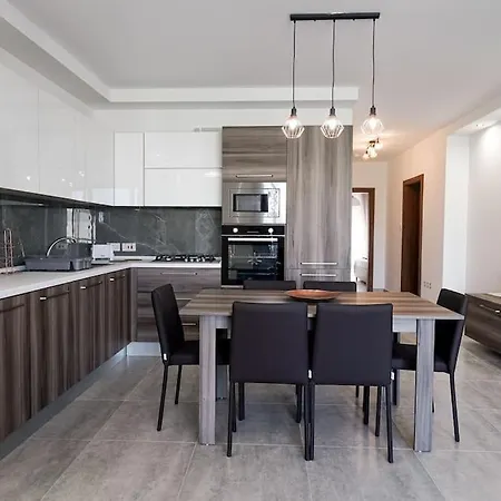 Lovely By The Sea. Mf1 Lejlighed