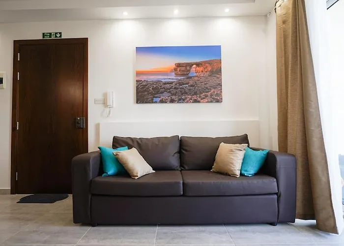 Lovely By The Sea. Mf1 * St. Paul's Bay